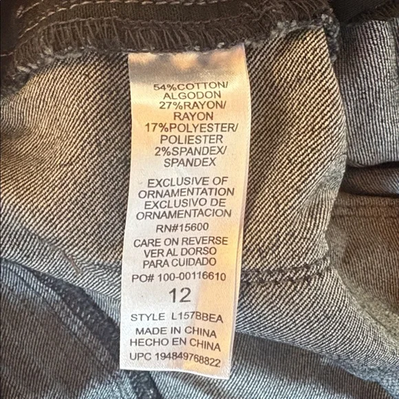 Wit & Wisdom ‘ab’solution Itty Bitty Bootcut jeans - Picture 5 of 5